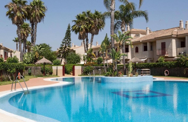 Belvilla by OYO Holiday home in Rota