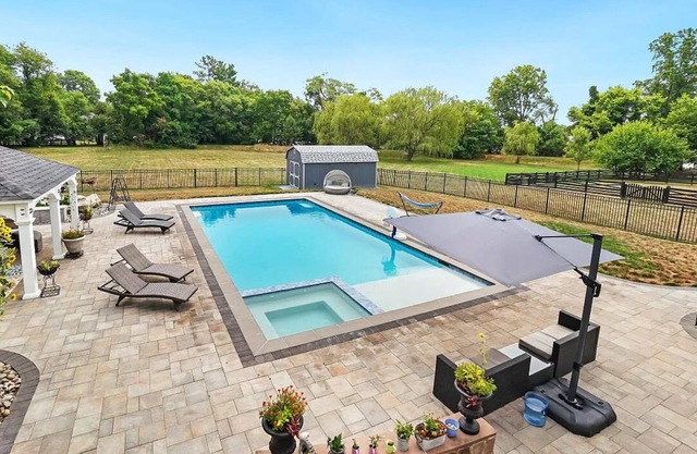 Berryville Bliss: Basement Apartment in welcoming Berryville