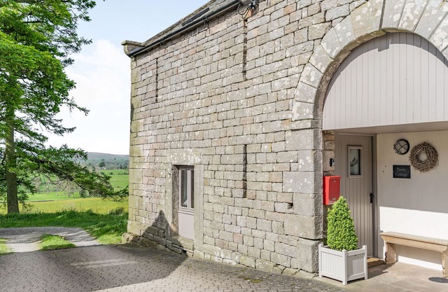 BERTS COTTAGE, family friendly in Appleby-In-Westmorland