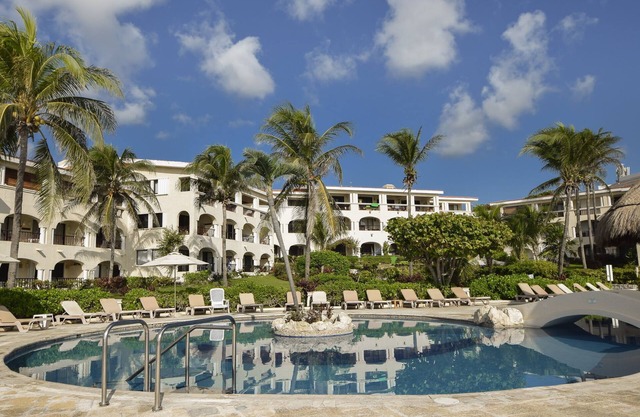 Best Caribbean Views - 1BR Xaman Ha 7116