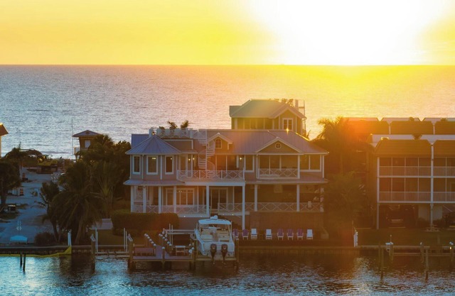Best of both worlds! Luxury 6000+ sq ft Bay front home also next to Beach