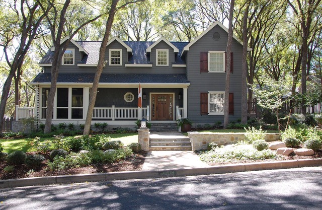 Best Of Both Worlds: Downtown Access With Neighborhood Charm
