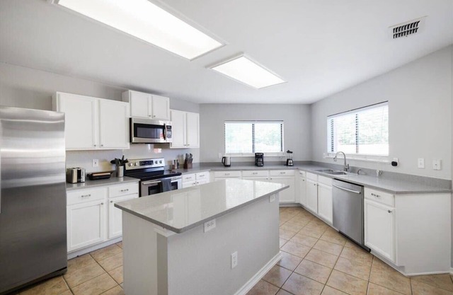 Best of Grand Prairie | Pool, Convenient, Spacious