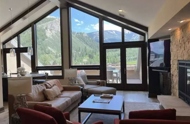 Best of the Best! Ski in/out, Resort & Spa, Hot tub, Ski Valet, Rm Service