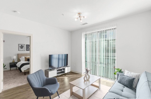 BHM Bliss:Fully Equipped 2BR|Mins to Top Locations