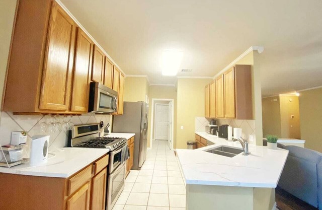 Big Backyard * Fully Furnished*3 BR 2 Bath Home
