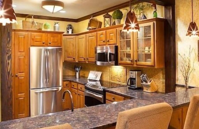 Big Cedar | Fireplace | Lux Resort | Concierge | Hot Tub