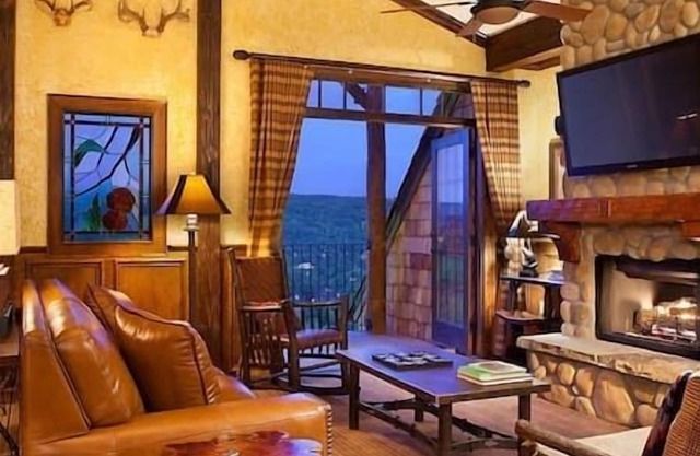 Big Cedar | Lux Resort | Concierge | Spa | Gym