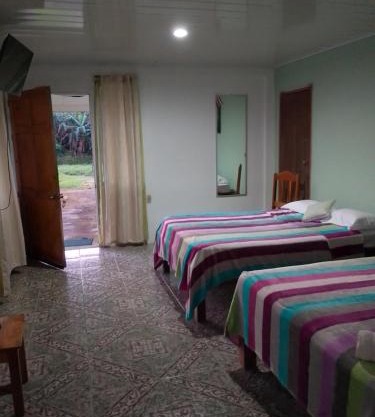 Bijagua Blue Jeans House