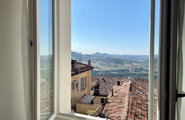 Bilocale con vista colline – Dimora dell’Ulivo