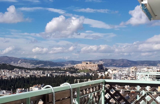 BirdsEye View, Acropolis from above, Top 7th floor