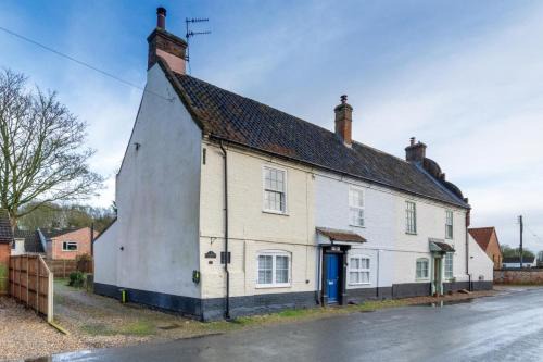 Blacksmiths Cottage - Buxton Norfolk