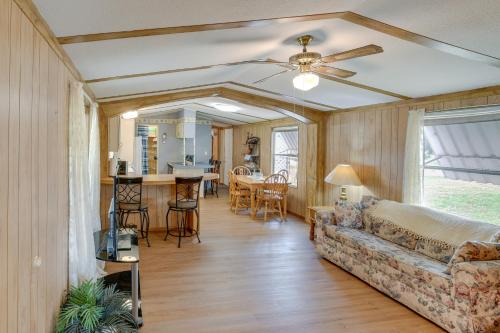 Blackwell Home with Enclosed Porch Steps to Water!