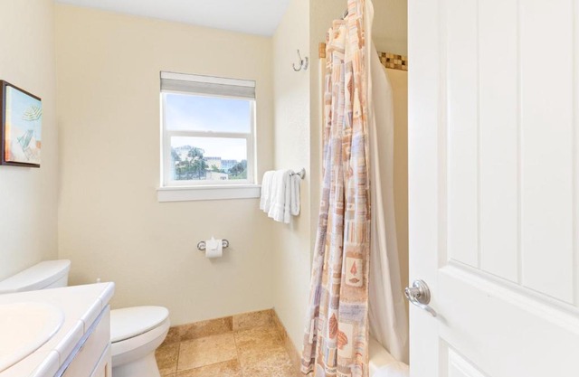Blue Marlin, Arcade, Hot Tub, Sleeps 10
