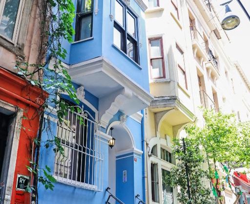 BLUE PERA HOUSE