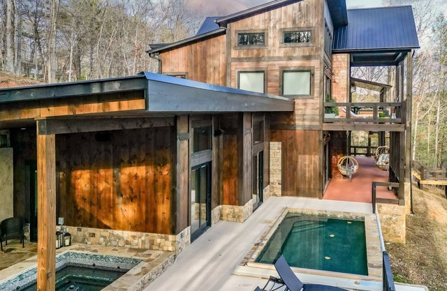 Blue Ridge Miracle Escape