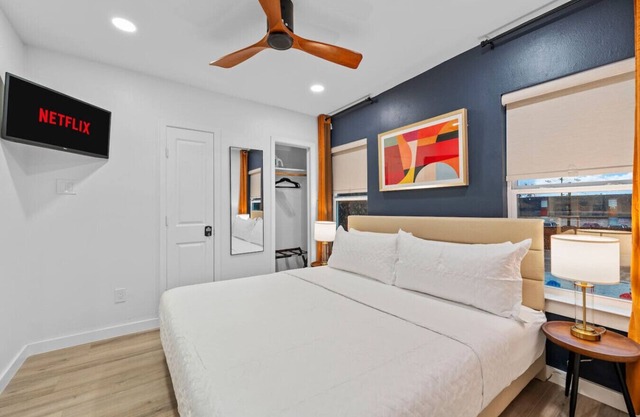 Blue Stalion King 1BR Apt-Bishop Arts Nr DT Dallas