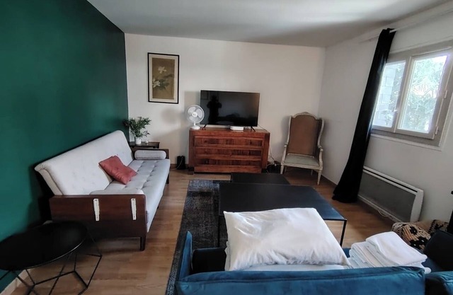 BnBNook - Elegant 1BR by Pantheon - Latin Quarter