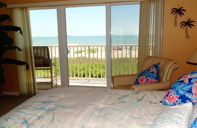 Boardwalk 201- Direct Oceanfront Condo!
