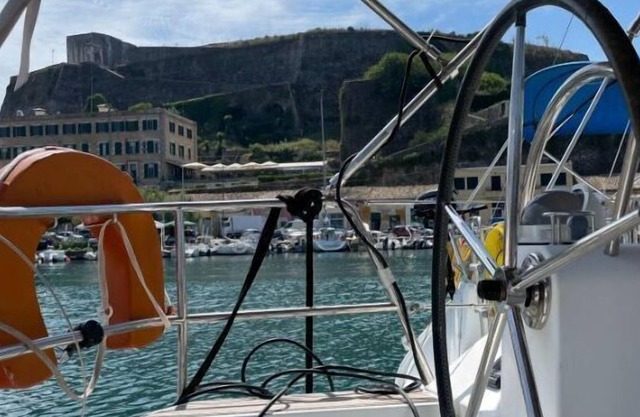 Boat 'S Odyssey 21032i' with Sea View and Wi-Fi