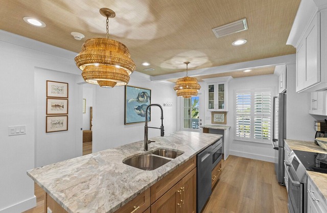 Boca Grande North 32 - Bayfront - Sleeps 6