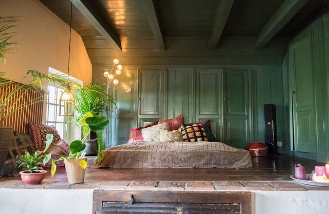 BoHo - Jacuzzi, Sauna, BBQ, Garden close to Amsterdam & Utrecht - Sleeps 14