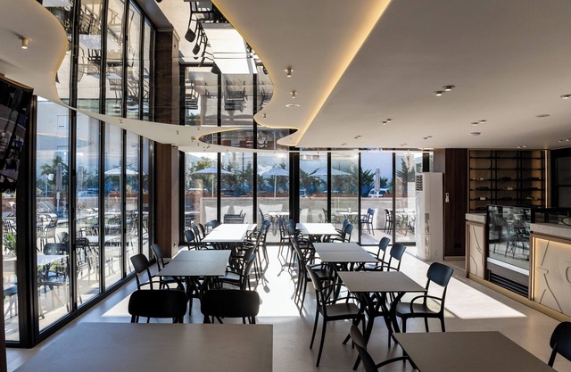 Bolt Boutique Hotel