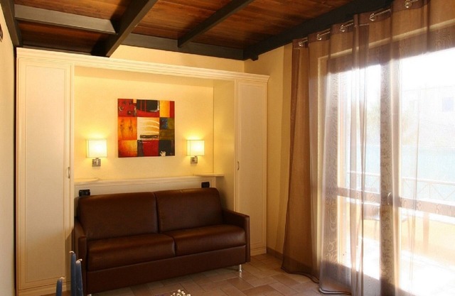 Borgo Castel Savelli