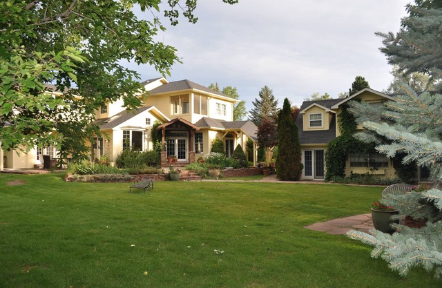 Boulder Countryside Home