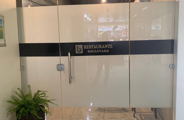 Boulevard Park Hotel