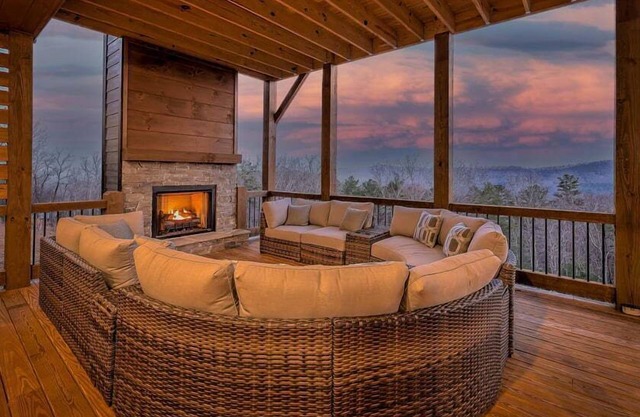 Boundless Views - Pet Friendly | Hot Tub | Panoramic Mountain Views