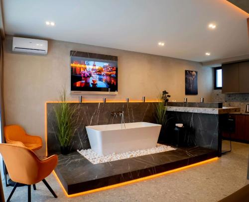 Boutique Moonlight Apartment