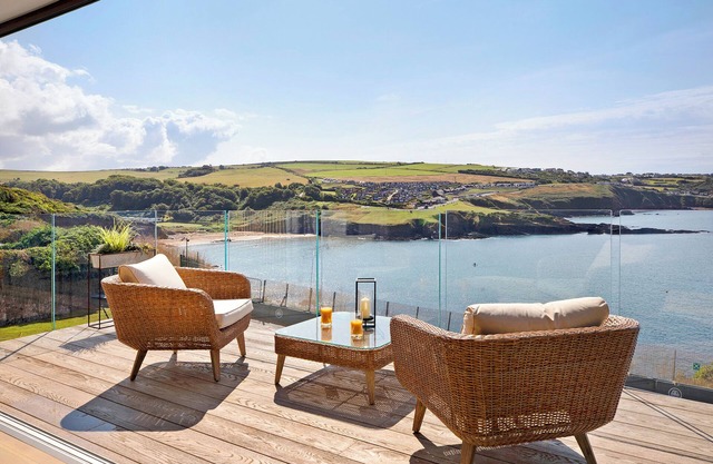 Bovisand Harbour by Smart Welcomes