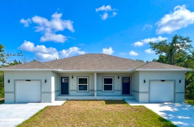 Brand new 3-bedroom house in sunny Port Charlotte.