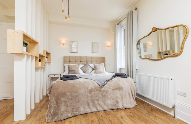 Brand New Open Plan 1 Bedroom Holiday Suite
