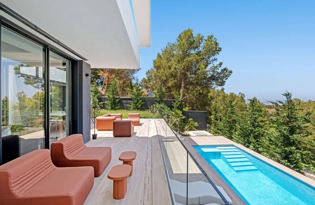 Brand new spacious 6-bedroom villa with saltwater pool, sea, city, and mountain views.
