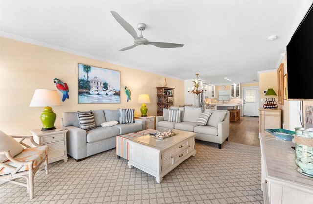 Brand new to the market! Siesta Key 2 Br/2ba- Locally managed Welcome!