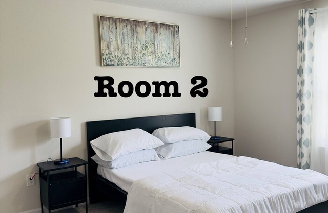 Brandon Hideaway – Top Suite/Single room with shared bathroom