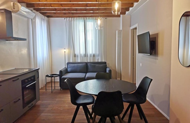 BRE Apartments - Pigafetta