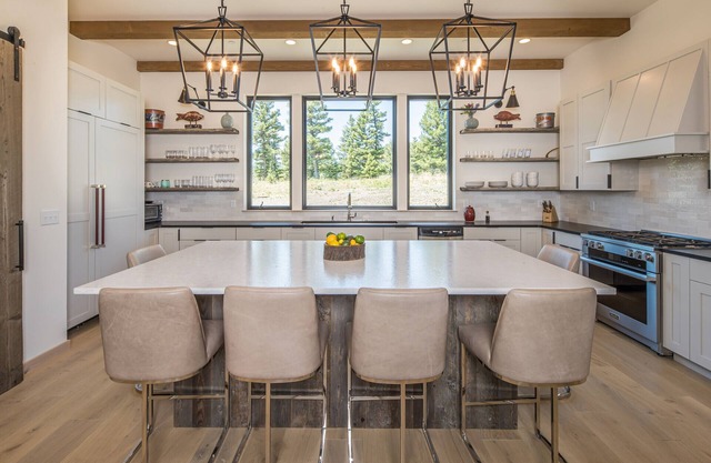 Breathtaking Big Sky Luxury Retreat