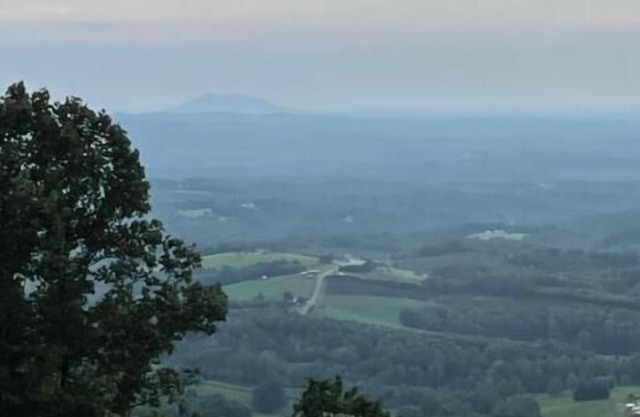 Breathtaking views amid a “PEACE” of heaven!
