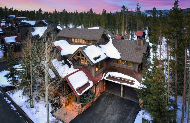 Breckenridge 32 - Four Bedroom Villa, Sleeps 10