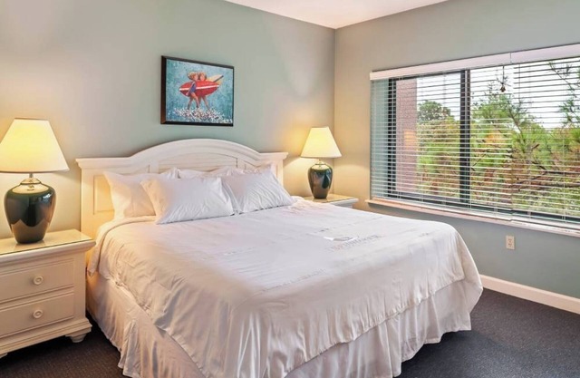 Breezy 1BR Condo w/Pool, Kitchen, Balcony and Just a Quick Stroll to the Beach