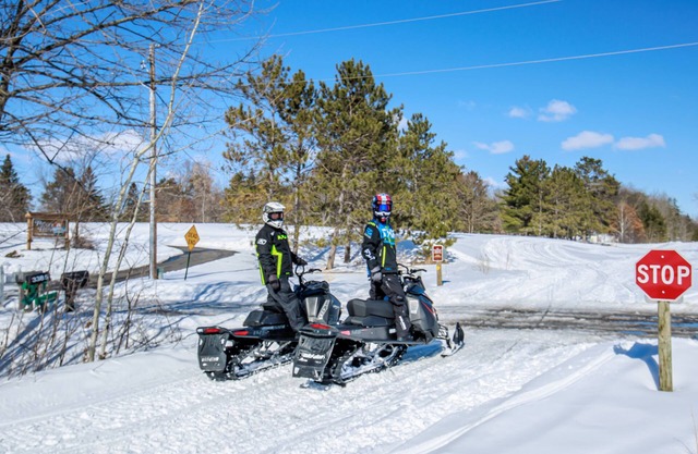 Breezy Hills - Unit 4;Lake Bemidji, King bd, Kayaks, PB Trail!