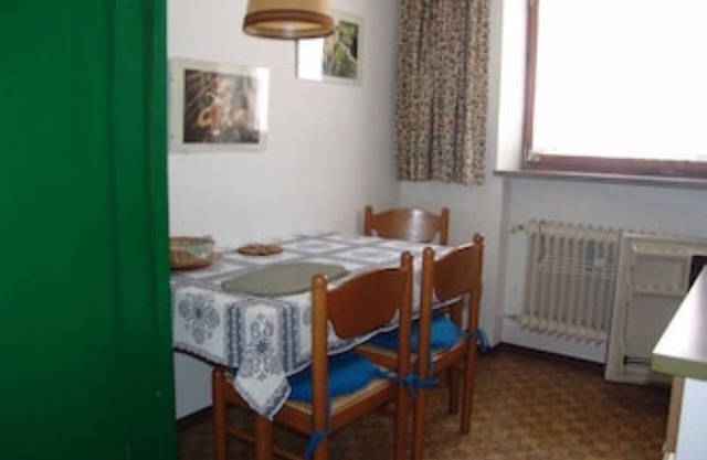 Breitenberg, House Dora