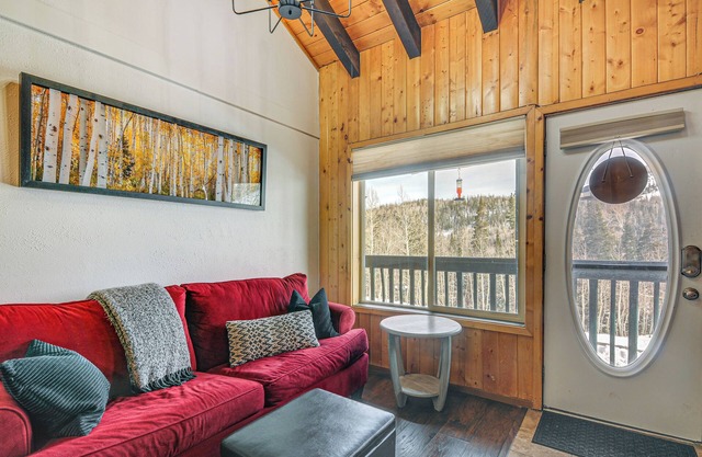 Brian Head Condo: Walk to Giant Steps Ski Lifts!