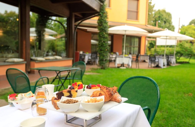 Brianteo Hotel And Restaurant