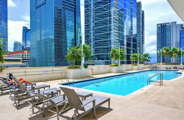 Brickell Comfort with Style