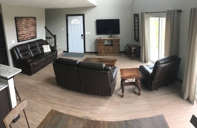 Bridges Bay cabin with backyard pool!