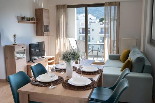 Bright and Comfort Apartment in Agia Paraskevi E3